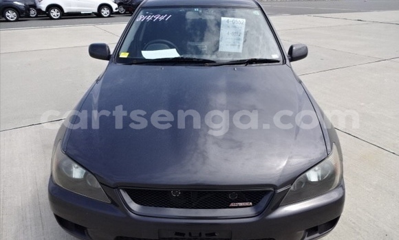 Nunua Ilio tumika Toyota Altezza Black Gari ndani ya Ezulwini nchini Hhohho Nunua Ilio tumika Toyota Altezza Black Gari ndani ya Ezulwini nchini Hhohho