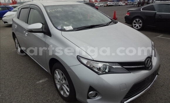 Buy Used Toyota Auris Silver Car in Ezulwini in Hhohho