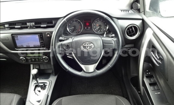 Nunua Ilio tumika Toyota Auris Silver Gari ndani ya Ezulwini nchini Hhohho Nunua Ilio tumika Toyota Auris Silver Gari ndani ya Ezulwini nchini Hhohho