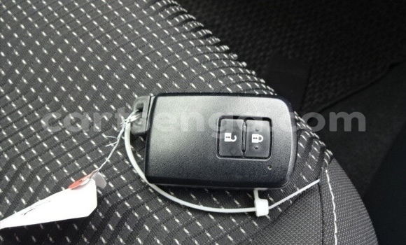 Nunua Ilio tumika Toyota Auris Silver Gari ndani ya Ezulwini nchini Hhohho Nunua Ilio tumika Toyota Auris Silver Gari ndani ya Ezulwini nchini Hhohho