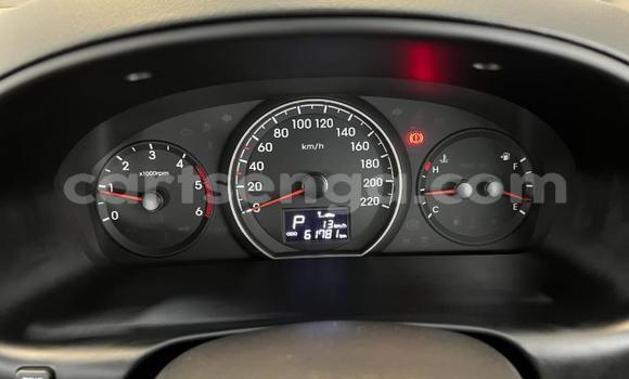 Buy Used Hyundai H1 White Car in Ezulwini in Hhohho Buy Used Hyundai H1 White Car in Ezulwini in Hhohho