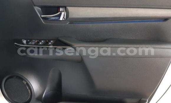 Buy Used Toyota Hilux White Car in Ezulwini in Hhohho Buy Used Toyota Hilux White Car in Ezulwini in Hhohho