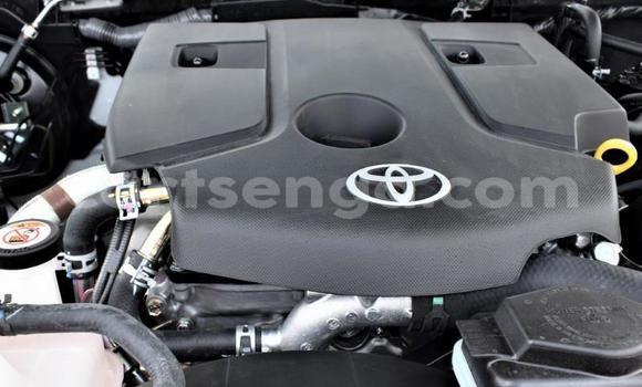 Buy Used Toyota Hilux White Car in Ezulwini in Hhohho Buy Used Toyota Hilux White Car in Ezulwini in Hhohho