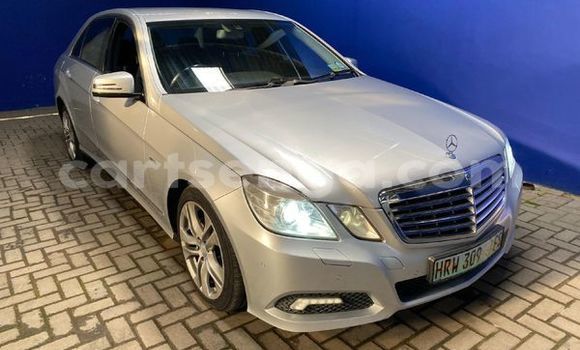 Buy Used Mercedes‒Benz S–Class Silver Car in Ezulwini in Hhohho Buy Used Mercedes‒Benz S–Class Silver Car in Ezulwini in Hhohho