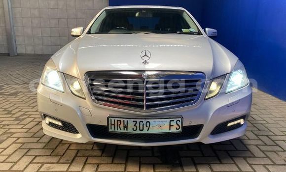 Acheter Occasion Voiture Mercedes‒Benz S–Class Gris à Ezulwini, Hhohho Acheter Occasion Voiture Mercedes‒Benz S–Class Gris à Ezulwini, Hhohho