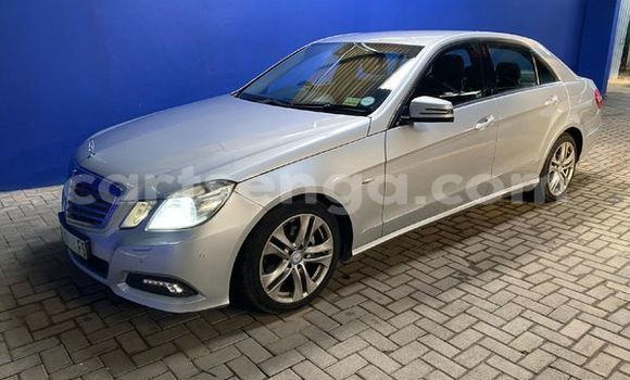 Acheter Occasion Voiture Mercedes‒Benz S–Class Gris à Ezulwini, Hhohho Acheter Occasion Voiture Mercedes‒Benz S–Class Gris à Ezulwini, Hhohho