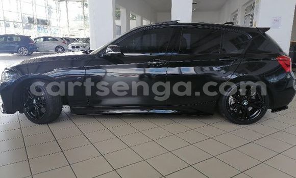 Nunua Ilio tumika BMW 1-Series Black Gari ndani ya Ezulwini nchini Hhohho Nunua Ilio tumika BMW 1-Series Black Gari ndani ya Ezulwini nchini Hhohho