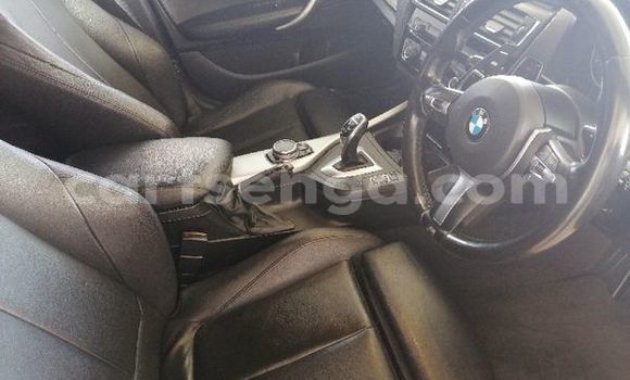 Nunua Ilio tumika BMW 1-Series Black Gari ndani ya Ezulwini nchini Hhohho Nunua Ilio tumika BMW 1-Series Black Gari ndani ya Ezulwini nchini Hhohho