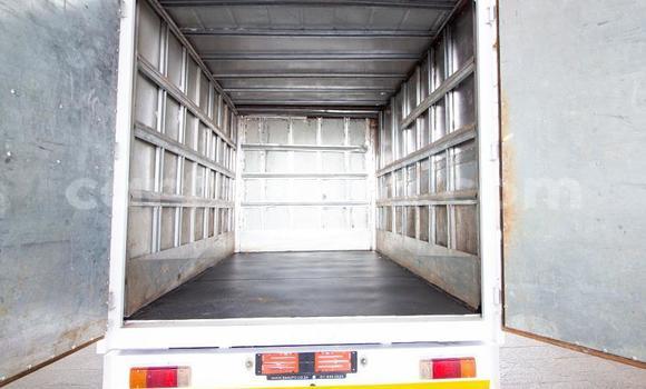 Nunua Ilio tumika Toyota Dyna White Gari ndani ya Ezulwini nchini Hhohho Nunua Ilio tumika Toyota Dyna White Gari ndani ya Ezulwini nchini Hhohho