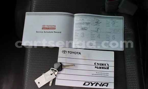 Nunua Ilio tumika Toyota Dyna White Gari ndani ya Ezulwini nchini Hhohho Nunua Ilio tumika Toyota Dyna White Gari ndani ya Ezulwini nchini Hhohho