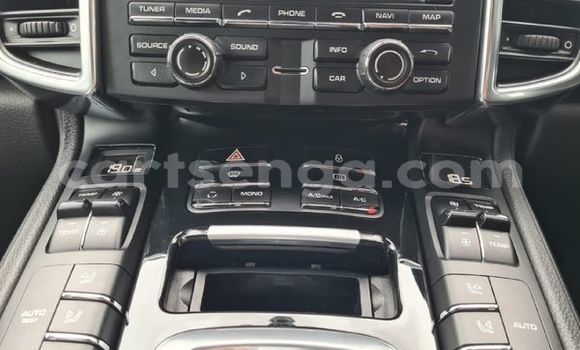 Acheter Occasion Voiture Porsche Cayenne Blanc à Ezulwini, Hhohho Acheter Occasion Voiture Porsche Cayenne Blanc à Ezulwini, Hhohho