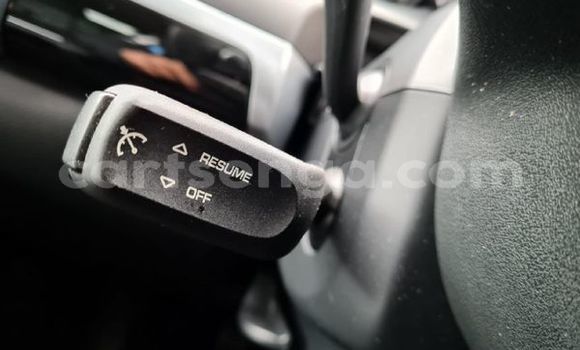 Acheter Occasion Voiture Porsche Cayenne Blanc à Ezulwini, Hhohho Acheter Occasion Voiture Porsche Cayenne Blanc à Ezulwini, Hhohho