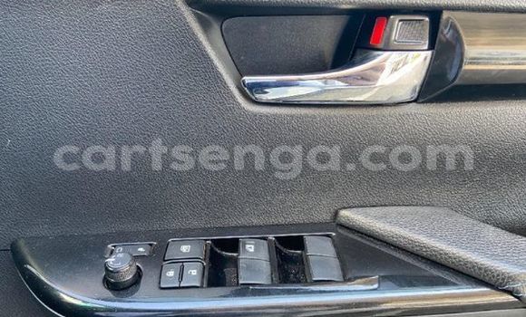 Nunua Ilio tumika Toyota Hilux White Gari ndani ya Ezulwini nchini Hhohho Nunua Ilio tumika Toyota Hilux White Gari ndani ya Ezulwini nchini Hhohho