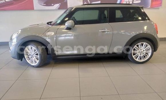 Nunua Ilio tumika MINI Cooper Other Gari ndani ya Ezulwini nchini Hhohho Nunua Ilio tumika MINI Cooper Other Gari ndani ya Ezulwini nchini Hhohho