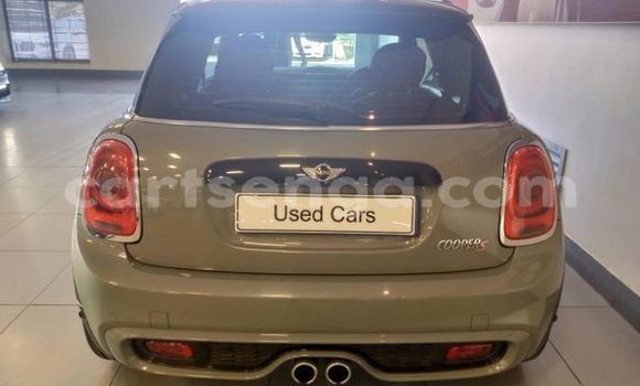 Nunua Ilio tumika MINI Cooper Other Gari ndani ya Ezulwini nchini Hhohho Nunua Ilio tumika MINI Cooper Other Gari ndani ya Ezulwini nchini Hhohho