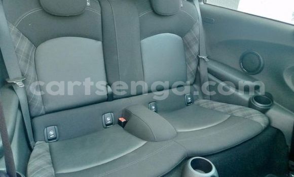 Nunua Ilio tumika MINI Cooper Other Gari ndani ya Ezulwini nchini Hhohho Nunua Ilio tumika MINI Cooper Other Gari ndani ya Ezulwini nchini Hhohho