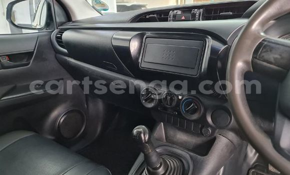 Acheter Occasion Voiture Toyota Hilux Blanc à Ezulwini, Hhohho Acheter Occasion Voiture Toyota Hilux Blanc à Ezulwini, Hhohho