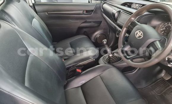 Acheter Occasion Voiture Toyota Hilux Blanc à Ezulwini, Hhohho Acheter Occasion Voiture Toyota Hilux Blanc à Ezulwini, Hhohho