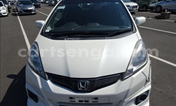 Acheter Occasion Voiture Honda FIT Blanc à Ezulwini, Hhohho Acheter Occasion Voiture Honda FIT Blanc à Ezulwini, Hhohho