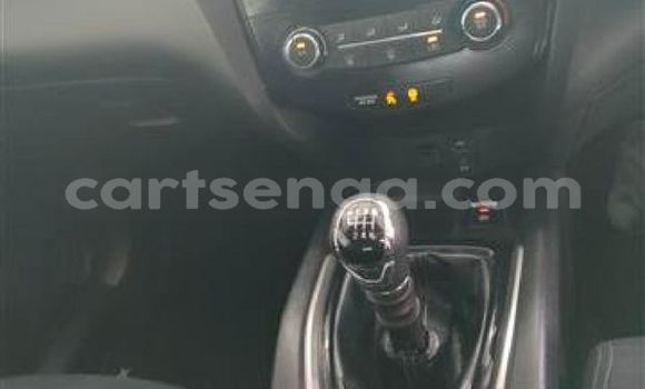 Buy Used Nissan X–Trail Silver Car in Ezulwini in Hhohho Buy Used Nissan X–Trail Silver Car in Ezulwini in Hhohho