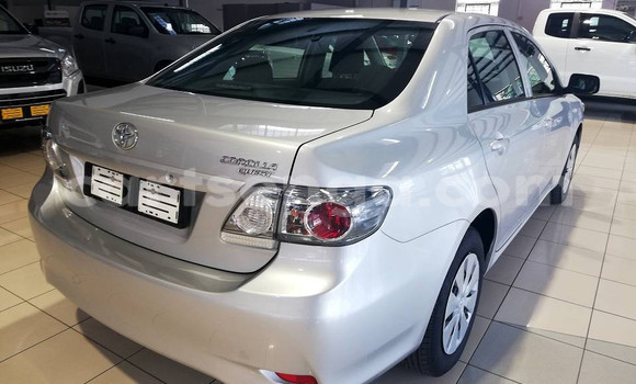 Nunua Ilio tumika Toyota Corolla Silver Gari ndani ya Ezulwini nchini Hhohho Nunua Ilio tumika Toyota Corolla Silver Gari ndani ya Ezulwini nchini Hhohho