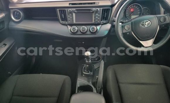 Acheter Occasion Voiture Toyota RAV4 Blanc à Ezulwini, Hhohho Acheter Occasion Voiture Toyota RAV4 Blanc à Ezulwini, Hhohho