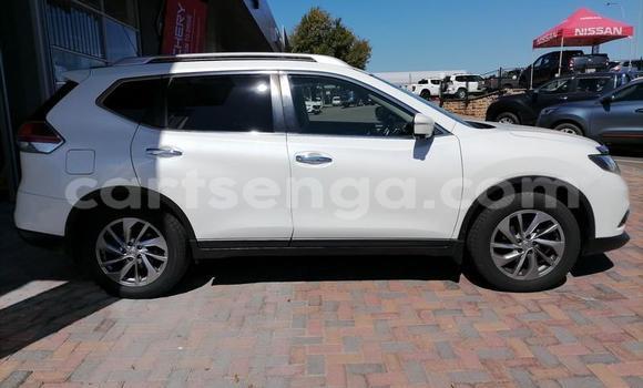 Nunua Ilio tumika Nissan X–Trail White Gari ndani ya Bulembu nchini Hhohho Nunua Ilio tumika Nissan X–Trail White Gari ndani ya Bulembu nchini Hhohho