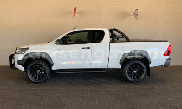 Buy Used Toyota Hilux White Car in Mbabane in Manzini Buy Used Toyota Hilux White Car in Mbabane in Manzini