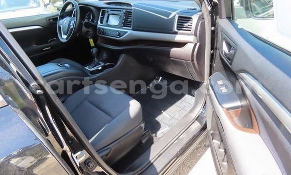 Nunua Imported Toyota Highlander Black Gari ndani ya Ezulwini nchini Hhohho Nunua Imported Toyota Highlander Black Gari ndani ya Ezulwini nchini Hhohho