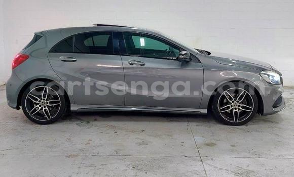 Nunua Ilio tumika Mercedes-Benz A200 Silver Gari ndani ya Bulembu nchini Hhohho Nunua Ilio tumika Mercedes-Benz A200 Silver Gari ndani ya Bulembu nchini Hhohho