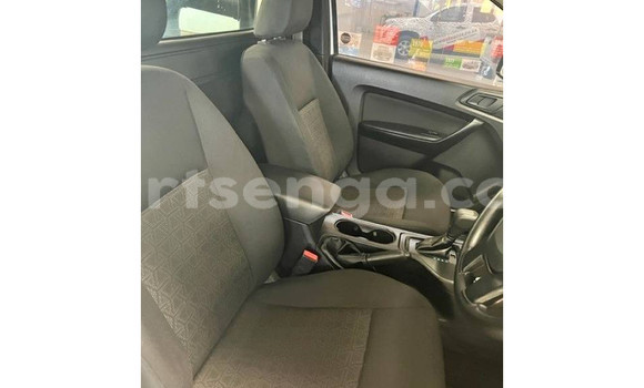 Acheter Occasion Voiture Ford Ranger Blanc à Ezulwini, Hhohho Acheter Occasion Voiture Ford Ranger Blanc à Ezulwini, Hhohho