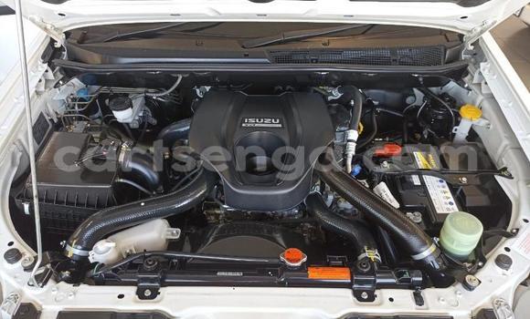 Buy Used Isuzu KB White Car in Ezulwini in Hhohho Buy Used Isuzu KB White Car in Ezulwini in Hhohho