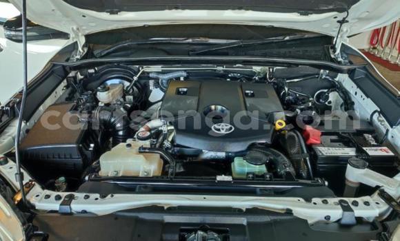 Acheter Occasion Voiture Toyota Hilux Blanc à Ezulwini, Hhohho Acheter Occasion Voiture Toyota Hilux Blanc à Ezulwini, Hhohho