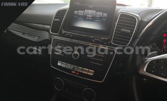 Nunua Ilio tumika Mercedes‒Benz M-klasse AMG White Gari ndani ya Big Bend nchini Wilaya ya Lubombo Nunua Ilio tumika Mercedes‒Benz M-klasse AMG White Gari ndani ya Big Bend nchini Wilaya ya Lubombo