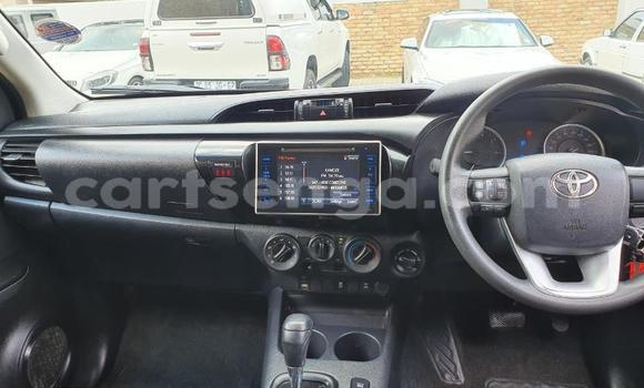 Nunua Ilio tumika Toyota Hilux White Gari ndani ya Big Bend nchini Wilaya ya Lubombo Nunua Ilio tumika Toyota Hilux White Gari ndani ya Big Bend nchini Wilaya ya Lubombo