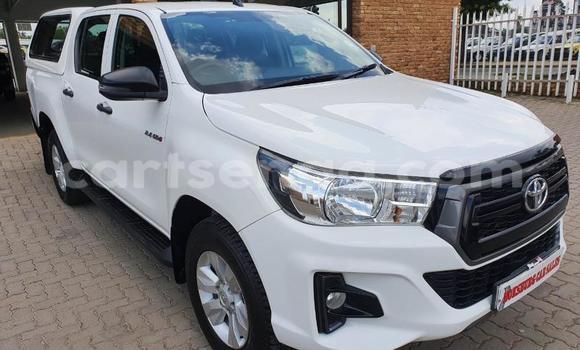 Nunua Ilio tumika Toyota Hilux White Gari ndani ya Big Bend nchini Wilaya ya Lubombo Nunua Ilio tumika Toyota Hilux White Gari ndani ya Big Bend nchini Wilaya ya Lubombo