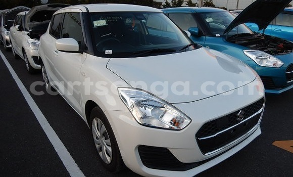 Buy Used Suzuki Swift White Car in Big Bend in Lubombo District