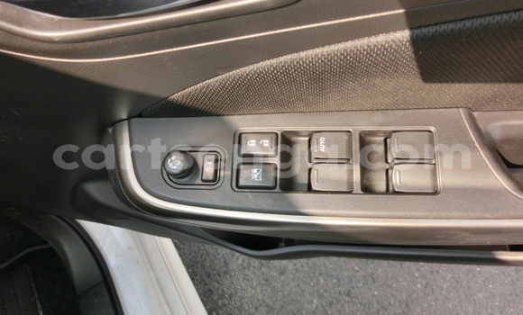 Acheter Occasion Voiture Suzuki Swift Blanc à Big Bend, Lubombo District Acheter Occasion Voiture Suzuki Swift Blanc à Big Bend, Lubombo District