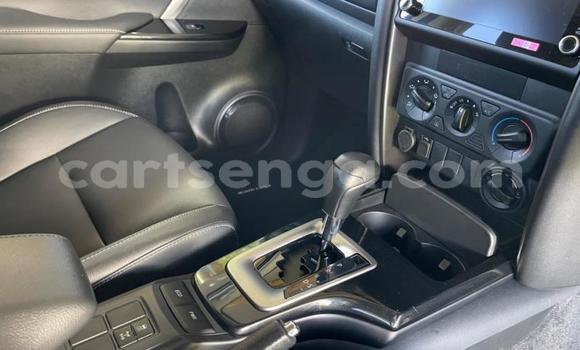 Nunua Ilio tumika Toyota Fortuner White Gari ndani ya Big Bend nchini Wilaya ya Lubombo Nunua Ilio tumika Toyota Fortuner White Gari ndani ya Big Bend nchini Wilaya ya Lubombo