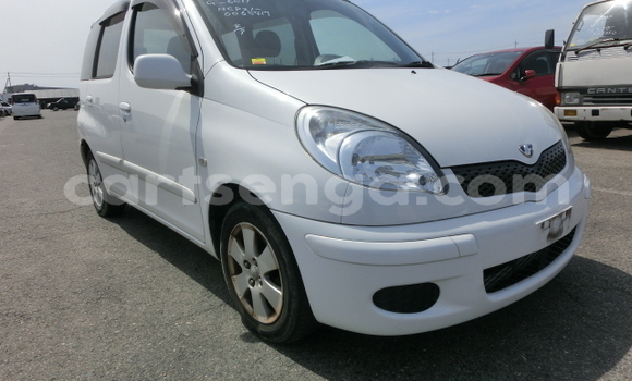 Buy Used Toyota FunCargo White Car in Big Bend in Lubombo District
