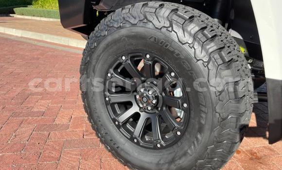 Nunua Ilio tumika Toyota Land Cruiser White Gari ndani ya Big Bend nchini Wilaya ya Lubombo Nunua Ilio tumika Toyota Land Cruiser White Gari ndani ya Big Bend nchini Wilaya ya Lubombo