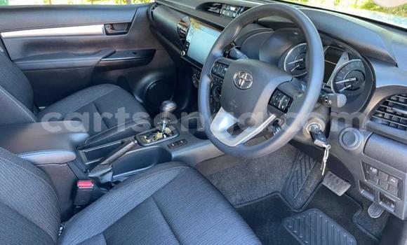 Nunua Ilio tumika Toyota Hilux White Gari ndani ya Big Bend nchini Wilaya ya Lubombo Nunua Ilio tumika Toyota Hilux White Gari ndani ya Big Bend nchini Wilaya ya Lubombo