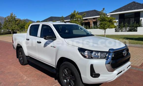 Nunua Ilio tumika Toyota Hilux White Gari ndani ya Big Bend nchini Wilaya ya Lubombo Nunua Ilio tumika Toyota Hilux White Gari ndani ya Big Bend nchini Wilaya ya Lubombo