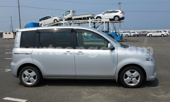 Nunua Ilio tumika Toyota Sienta Silver Gari ndani ya Ezulwini nchini Hhohho Nunua Ilio tumika Toyota Sienta Silver Gari ndani ya Ezulwini nchini Hhohho