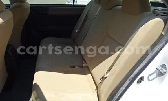 Buy Used Toyota Axio White Car in Ezulwini in Hhohho Buy Used Toyota Axio White Car in Ezulwini in Hhohho