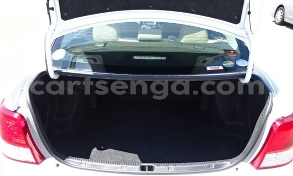 Buy Used Toyota Axio White Car in Ezulwini in Hhohho Buy Used Toyota Axio White Car in Ezulwini in Hhohho