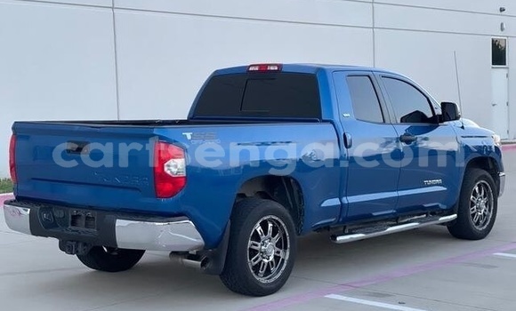 Nunua Imported Toyota Tundra Blue Gari ndani ya Ezulwini nchini Hhohho Nunua Imported Toyota Tundra Blue Gari ndani ya Ezulwini nchini Hhohho
