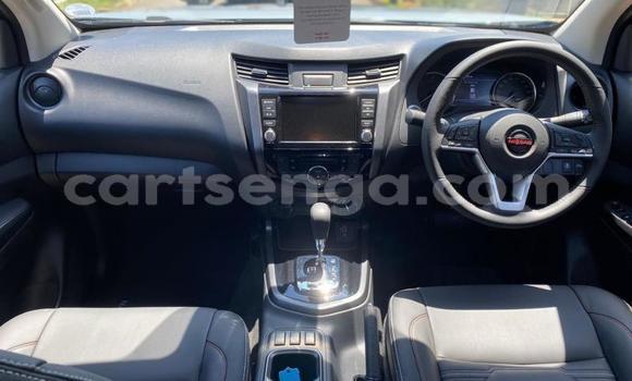 Buy Used Nissan Navara Silver Car in Ezulwini in Hhohho Buy Used Nissan Navara Silver Car in Ezulwini in Hhohho