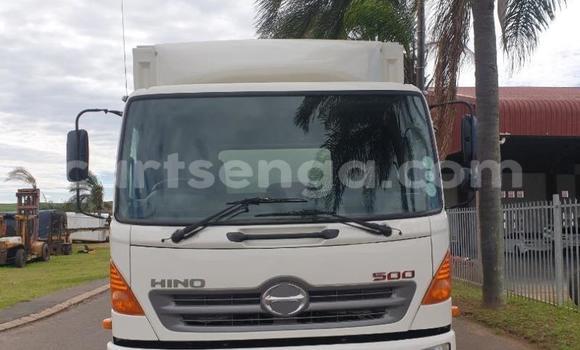 Buy Used Hino Ranger White Truck in Ezulwini in Hhohho Buy Used Hino Ranger White Truck in Ezulwini in Hhohho
