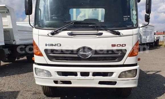 Nunua Ilio tumika Hino Ranger White Lori ndani ya Ezulwini nchini Hhohho Nunua Ilio tumika Hino Ranger White Lori ndani ya Ezulwini nchini Hhohho